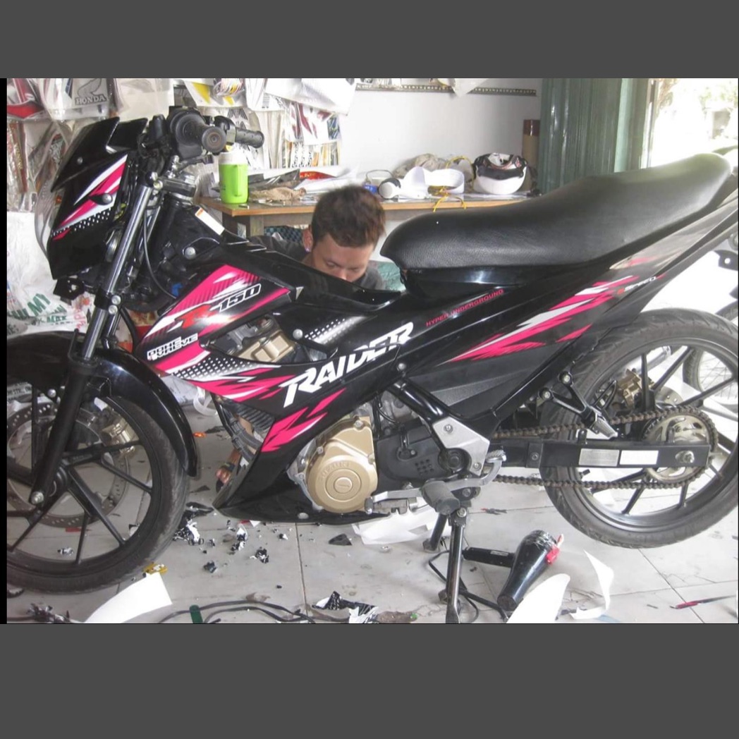 [ QUÍ KHÁCH VUI LÒNG MANG TEM RA TIỆM CHO THỢ DÁN] TEM RỜI Raider zăng cơ hồng đen