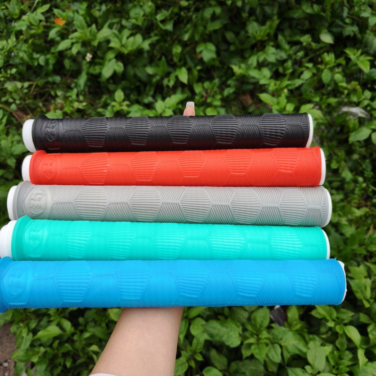 Cuốn Cần Câu Tay Tự Rút Cao Cấp - PKDCC018