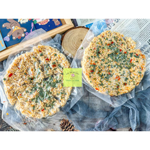 Cơm cháy mắm hành ăn vặt chay thơm ngon khó cưỡng