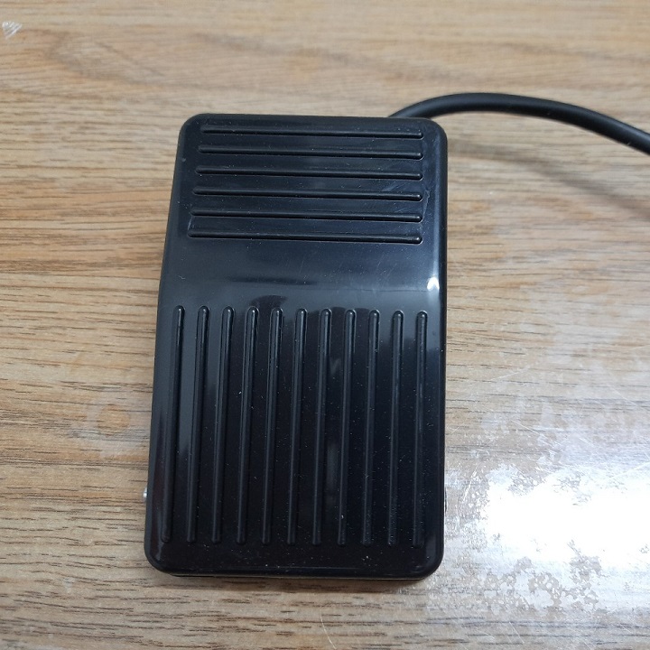 Công Tắc Bàn Đạp Chân 250VAC-10A TFS-1