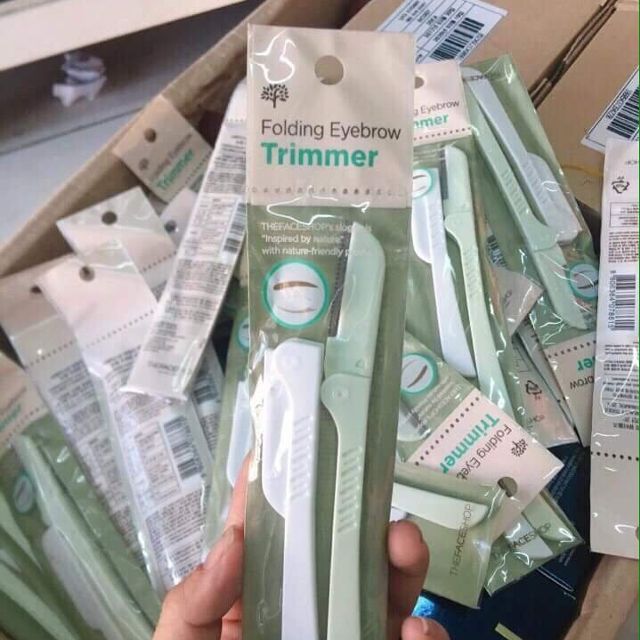 Set 2 Dao cạo lông mày The Face Shop Folding Eyebrow Trimmer