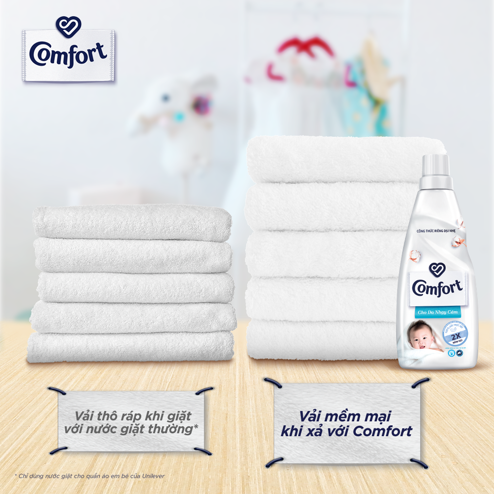 Nước Xả Vải Comfort Dịu Nhẹ Thơm Hương Phấn 3.8L