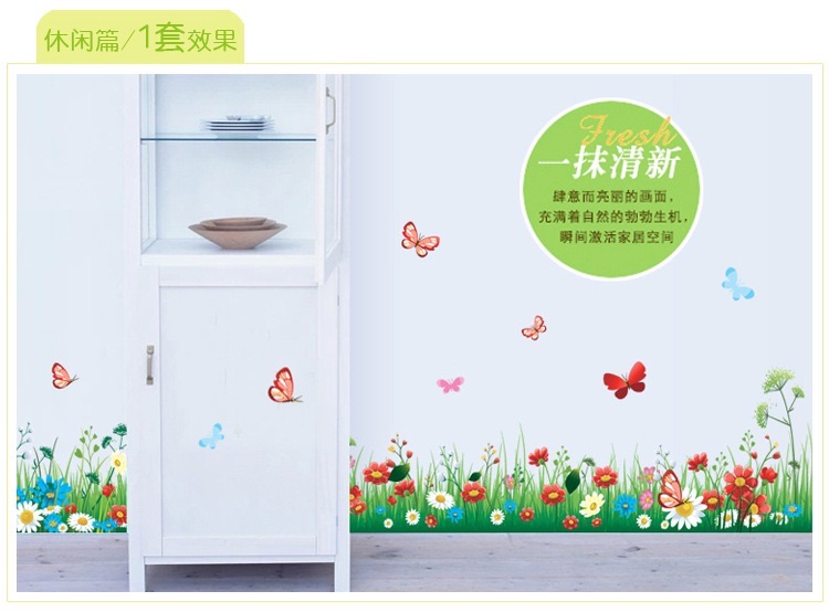 Decal tranh dán tường Chân tường hoa đỏ