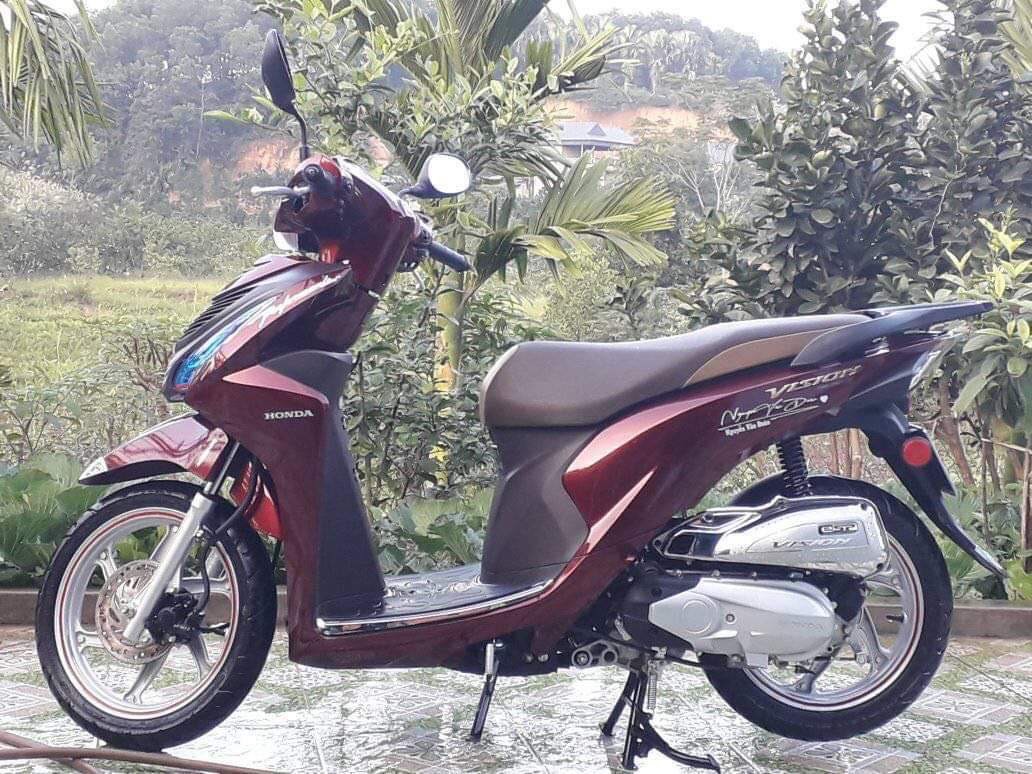 VISION 2014 2015 2016 2017 2018 2019 2020 ỐP BẦU E ( LỌC GIÓ ) DÙNG CHO ĐỜI XE VISION CROM / CACBON