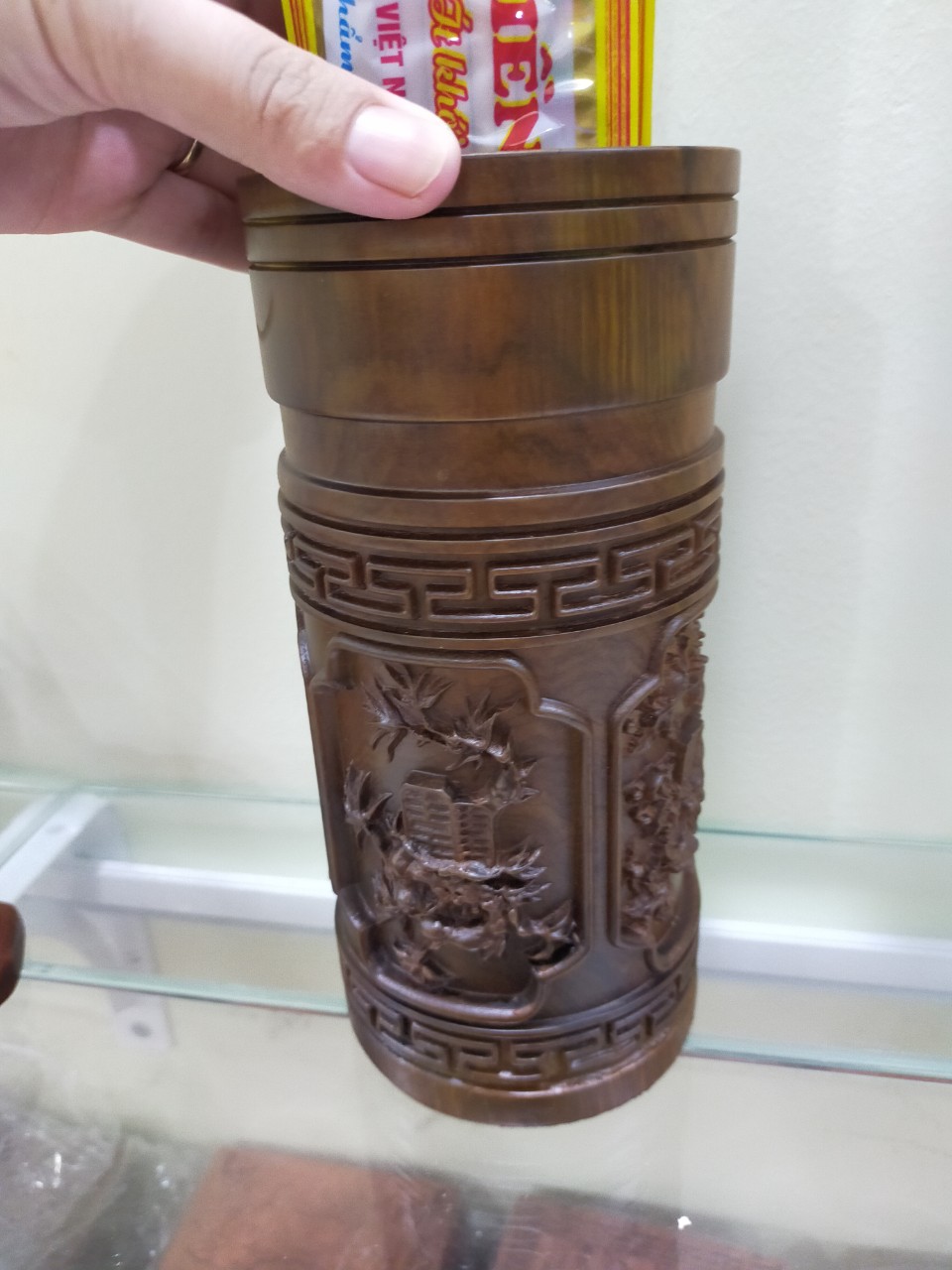 Ống đựng nhang bằng gỗ bách xanh
