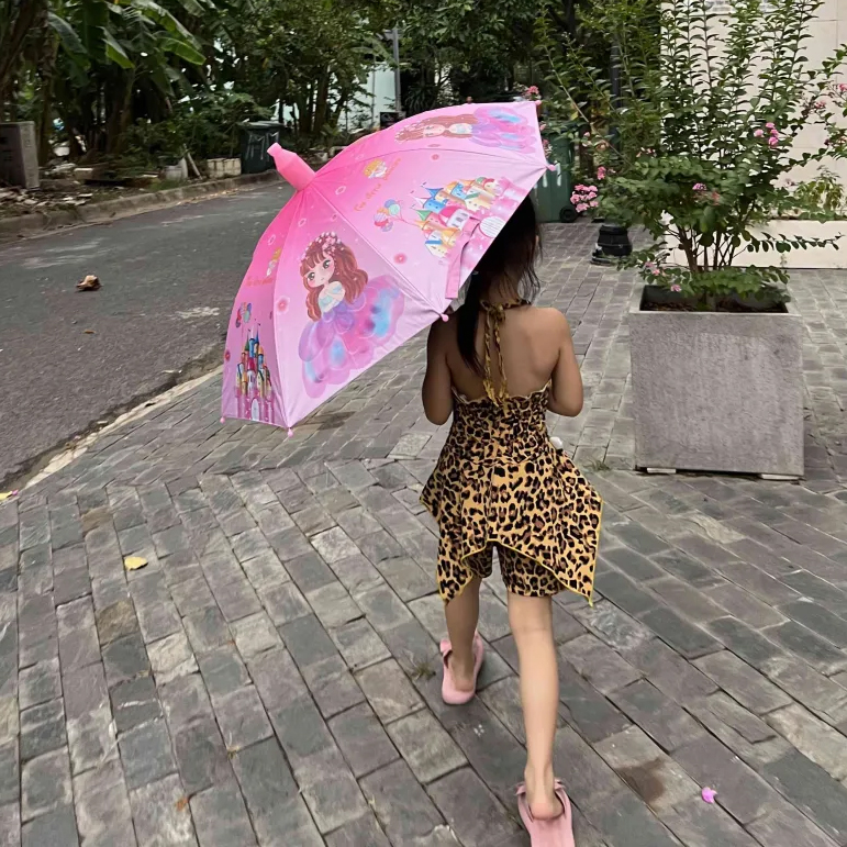 Ô dù công chúa elsa cho bé dễ thương. Ô hoạt hình cute cho bé gái chống nắng, mưa. Dù hai lớp dày dặn chống tia uv