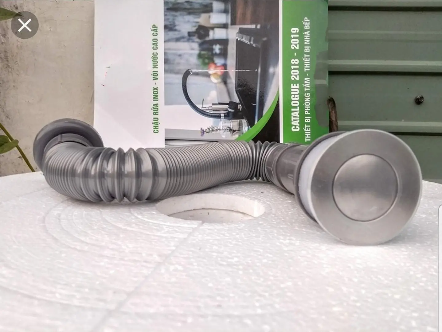 [HCM] Bộ xả lavabo ruột gà nhấn xám