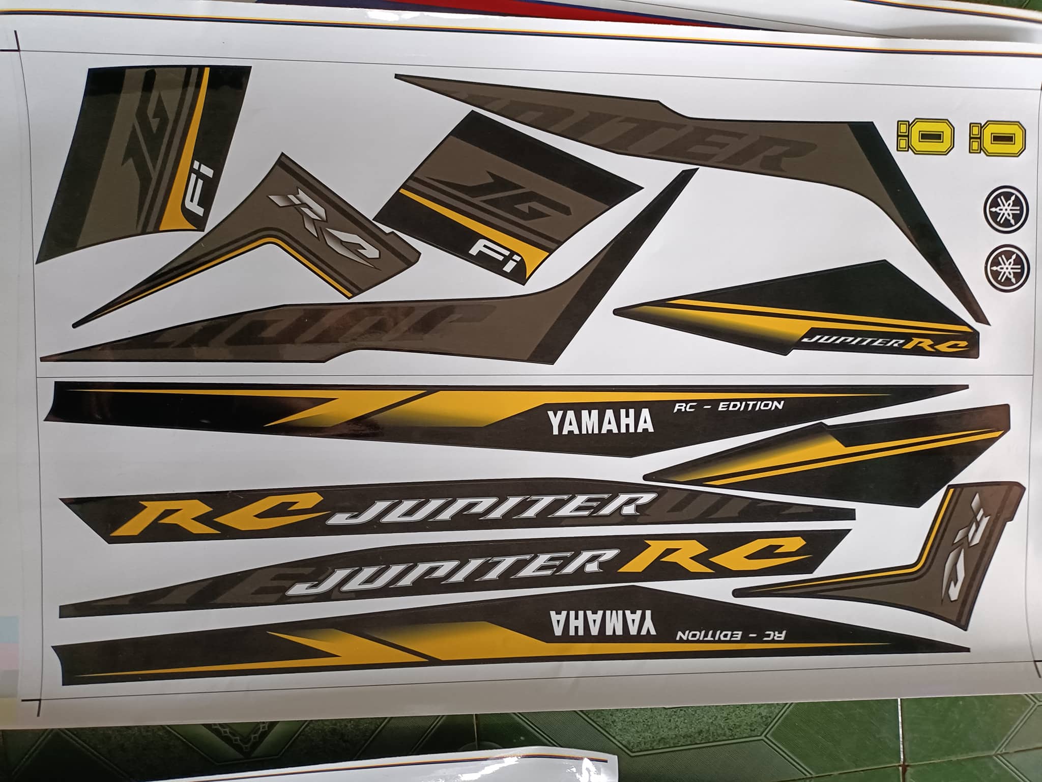 tem rời jupiter RC vàng đen