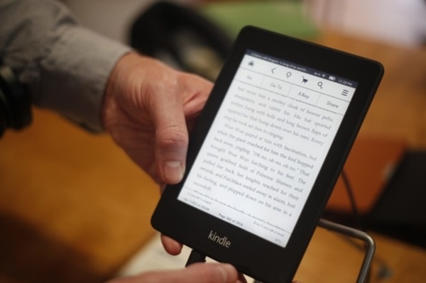 Máy đọc sách Kindle Paperwhite 2