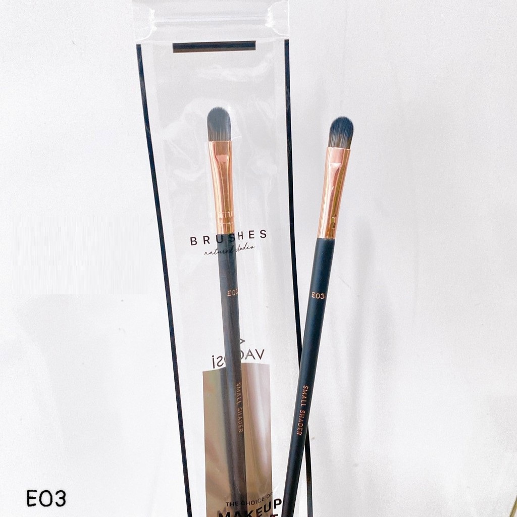 Cọ tán phấn mắt Vacosi collection Pro-makeup E-03 Shader
