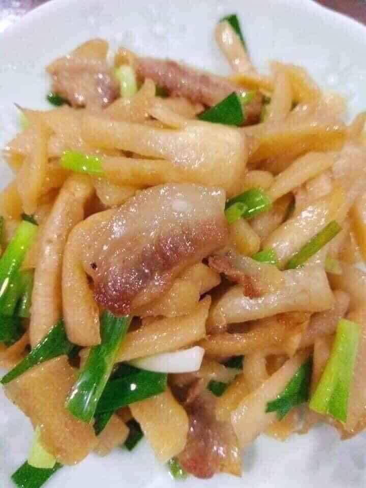 Củ cải khô thái sợi phơi nắng tự nhiên