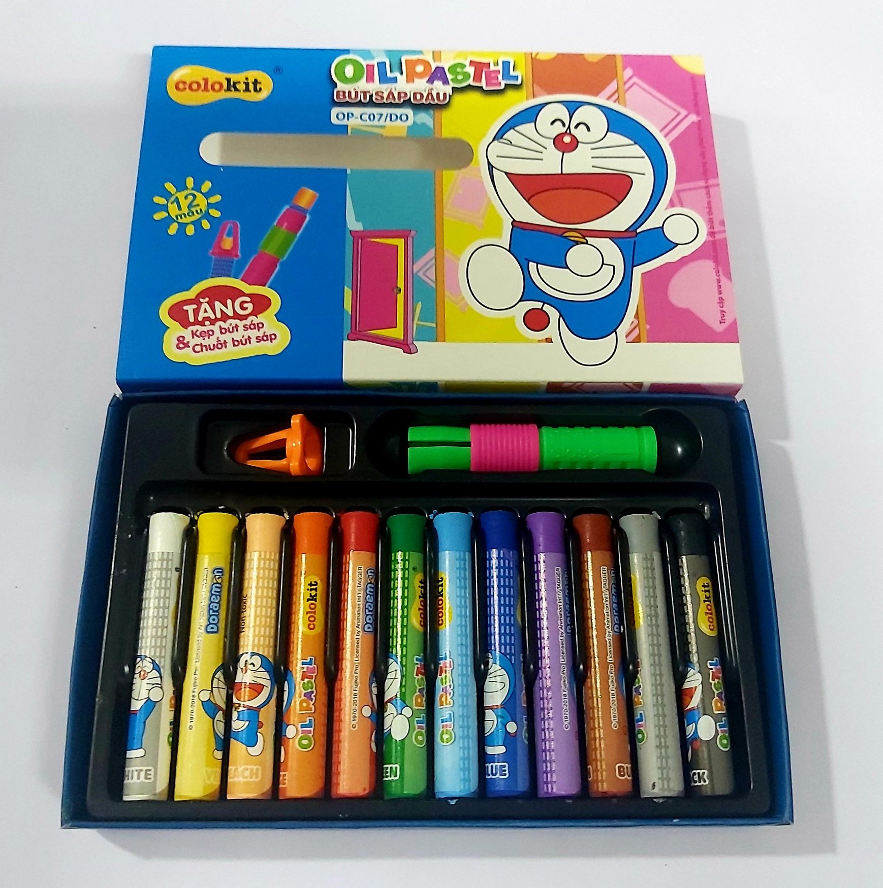 Bút Sáp Dầu Colokit 12 màu hình Đoremon