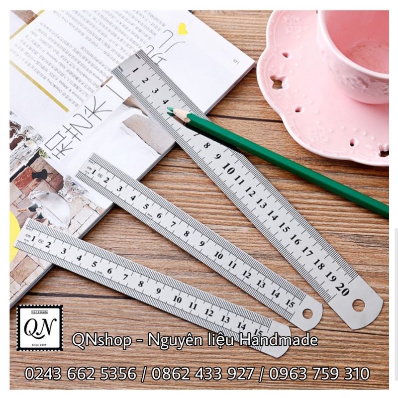 Thước kẻ sắt 30cm, dao trổ, nhíp...