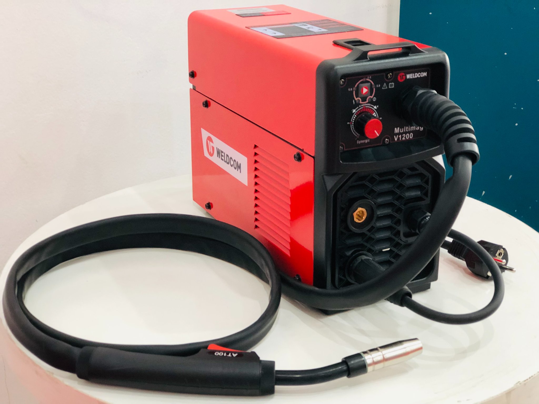 [Tặng kèm cuộn dây hàn mig]  Máy hàn mig bán tự động Weldcom Multimag V1200