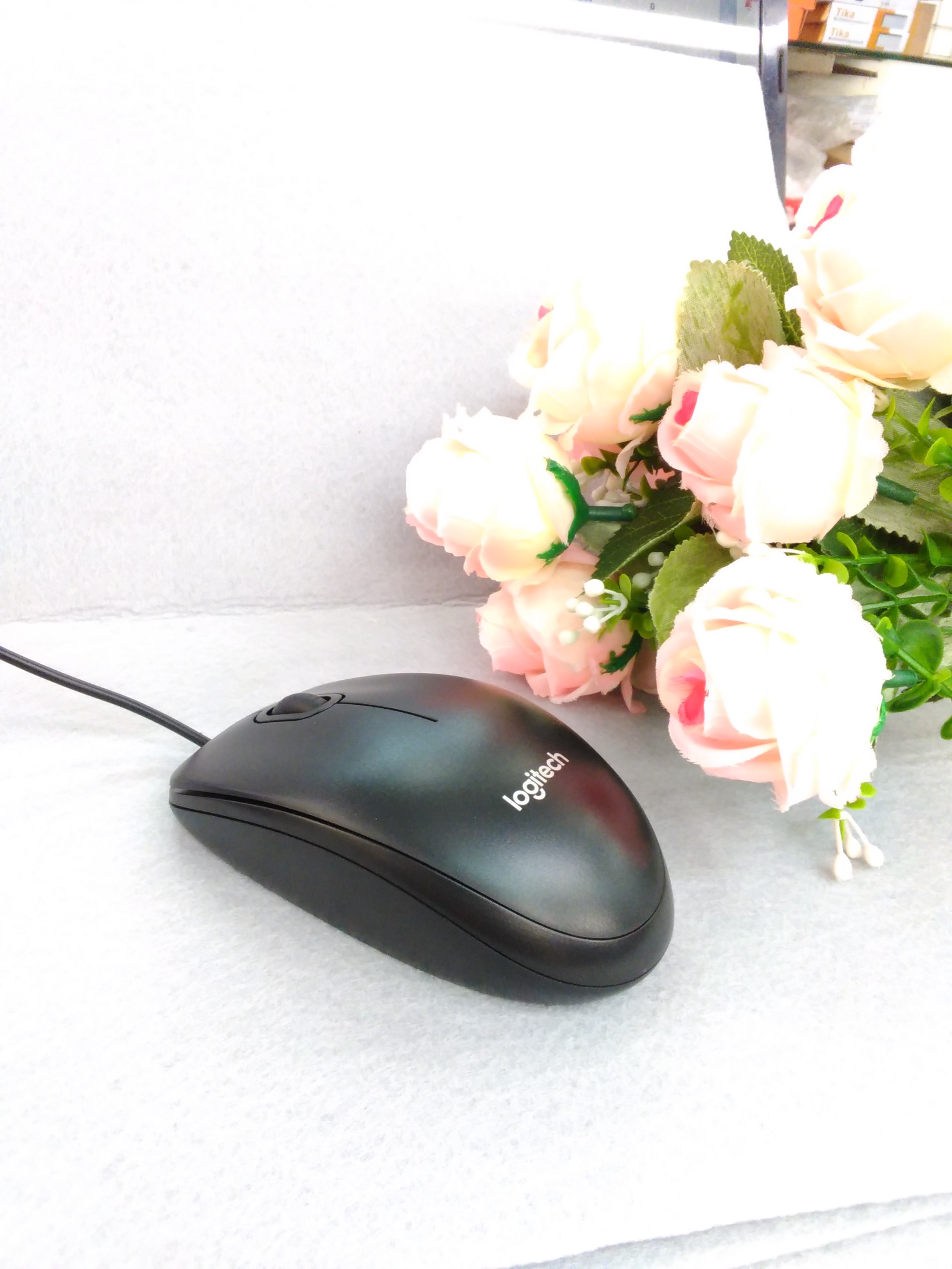 Chuột Máy Tính Có Dây Logitech B100 chính hãng