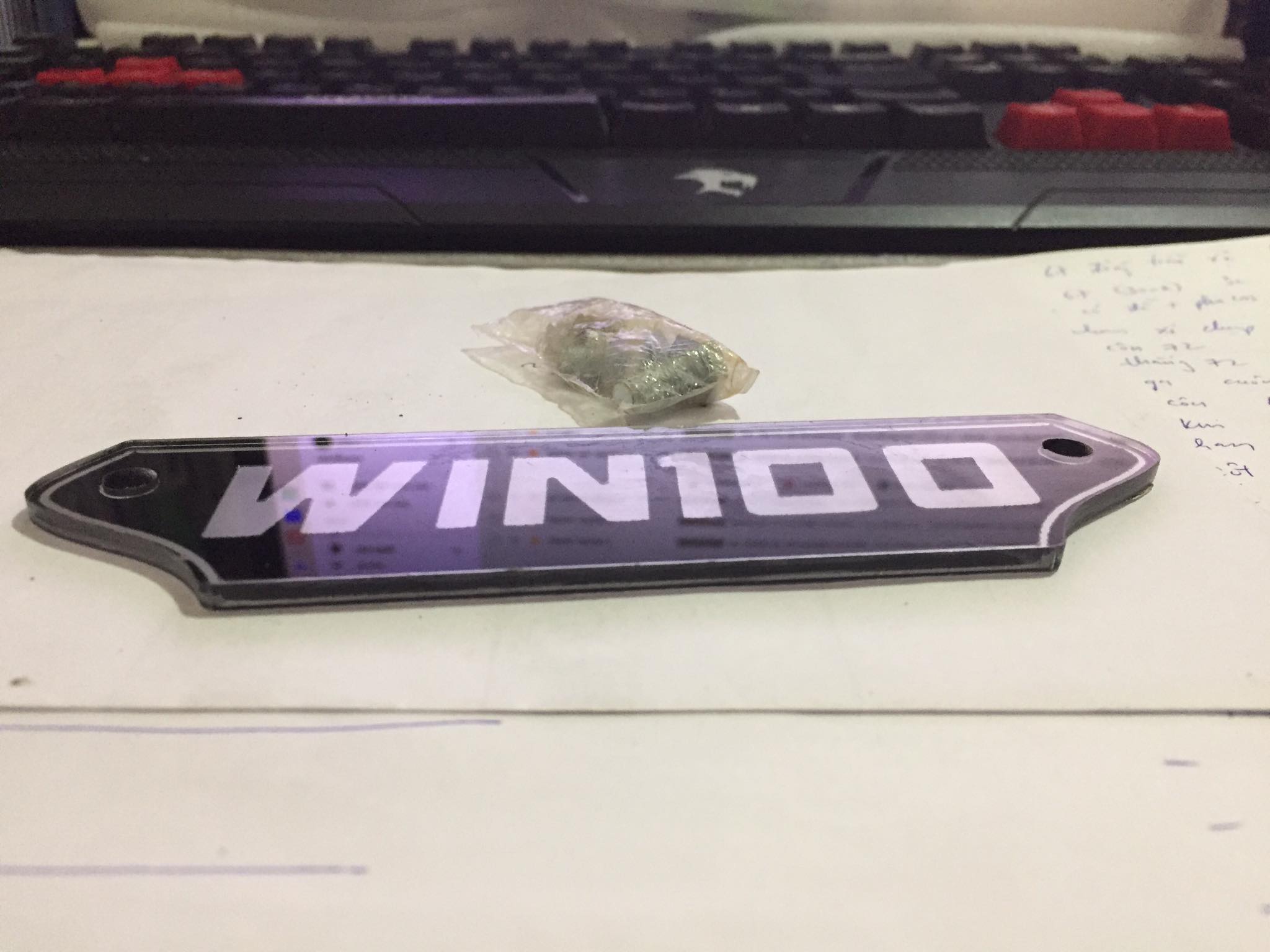 logo chử win 100 cho xe win