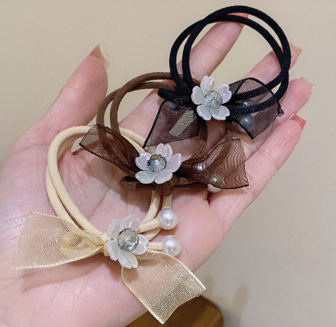 Dây buộc tóc thắt nơ dễ thương