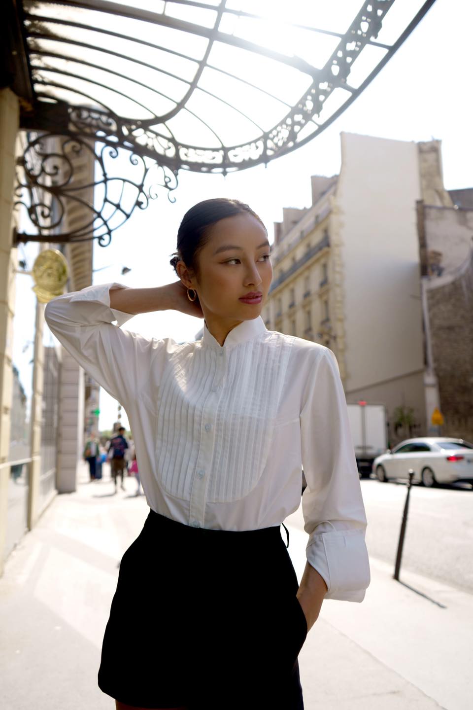 Kate White Shirt - Áo sơ mi xếp ly cổ trụ