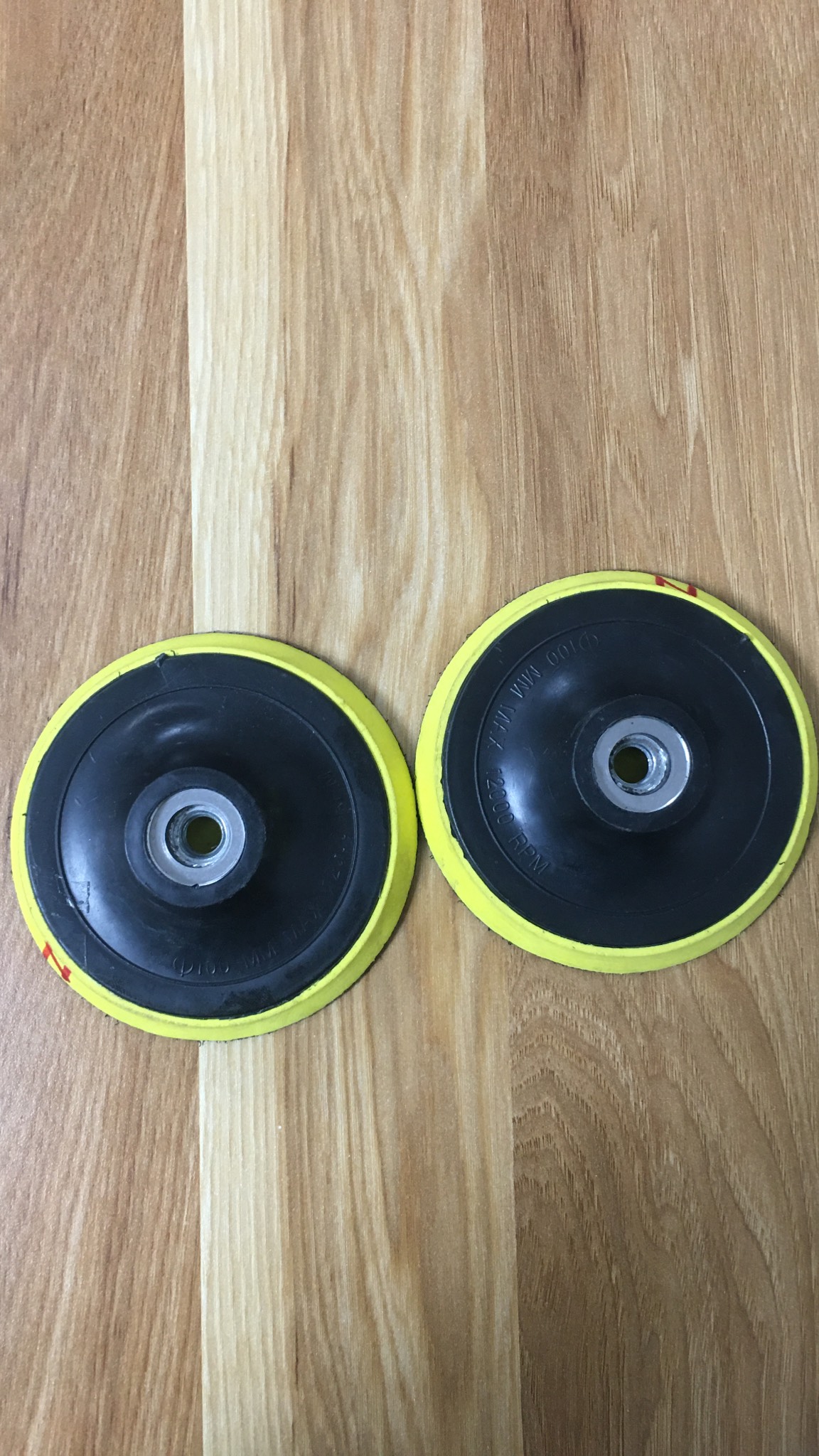 Đế Dán Chà Nhám size từ 100mm đến 180mm (1 cái ) | GIA HÒA