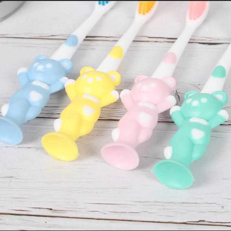 Sét 4 bàn chái đánh răng hình thú Xuất nhật cho bé