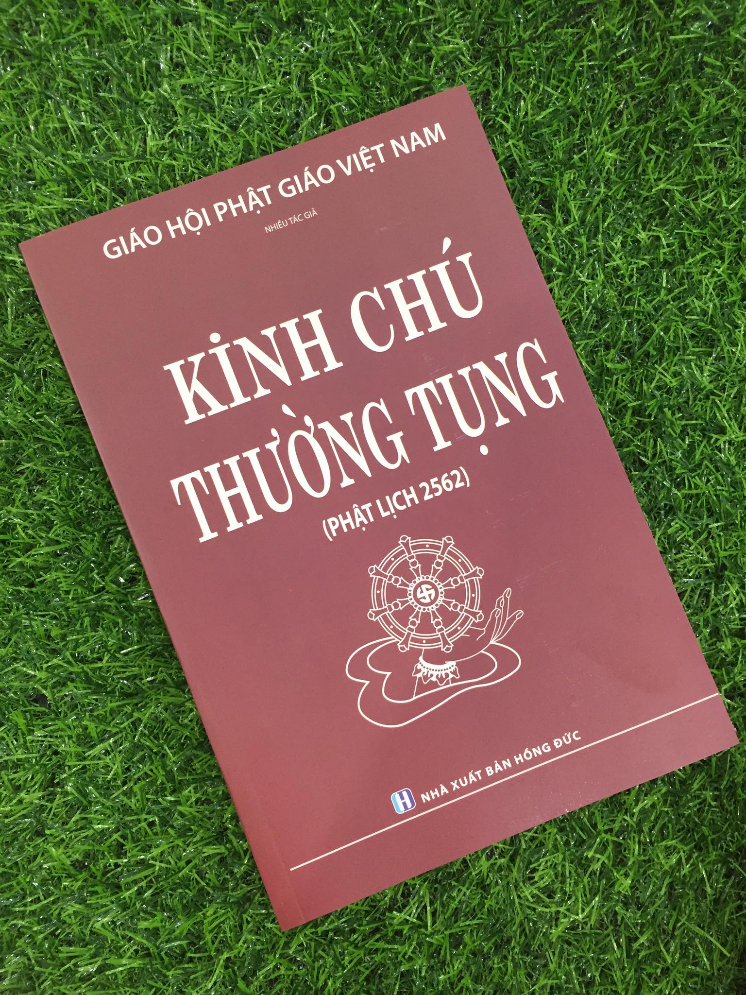 Sách - Kinh chú thường tụng