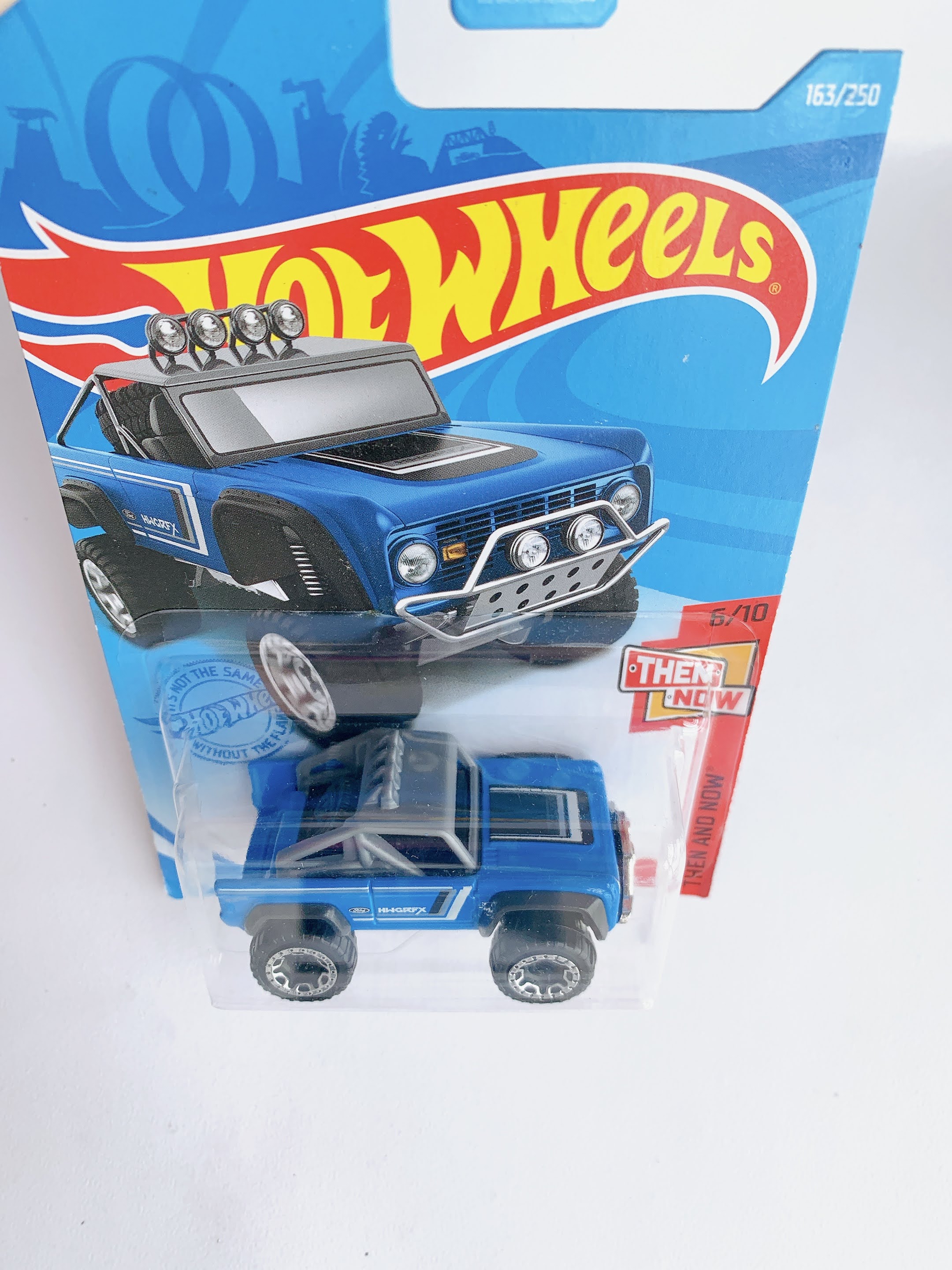 [HCM]Xe Mô Hình Chính Hãng HotWheels - Custom Ford Bronco