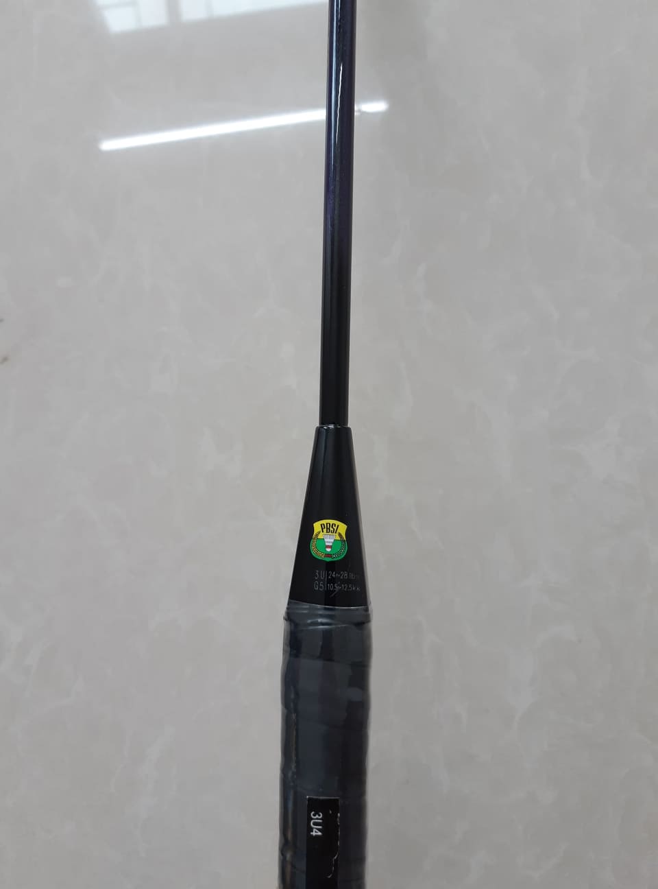 Combo 2 vợt cầu lông yonex khung carbon (Tặng 1 lần căng dây và quấn cán)