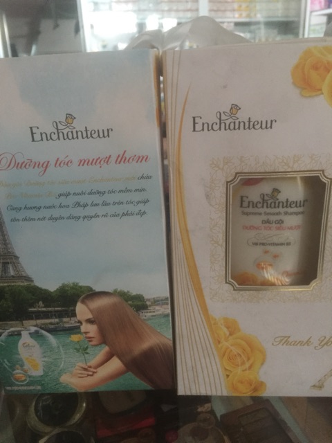 Dầu gội Enchanter siêu mượt 650g