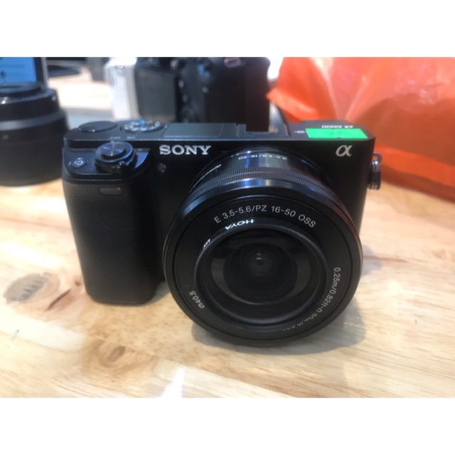 Máy ảnh Sony A6000 kèm kit 16-50mm