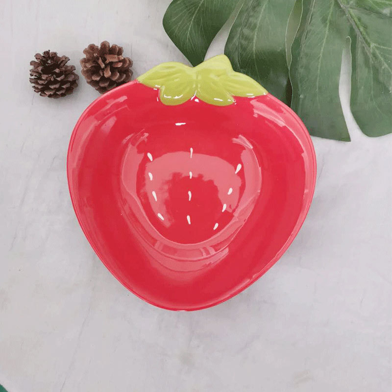 Đĩa gốm sứ tráng men hình trái dâu tây