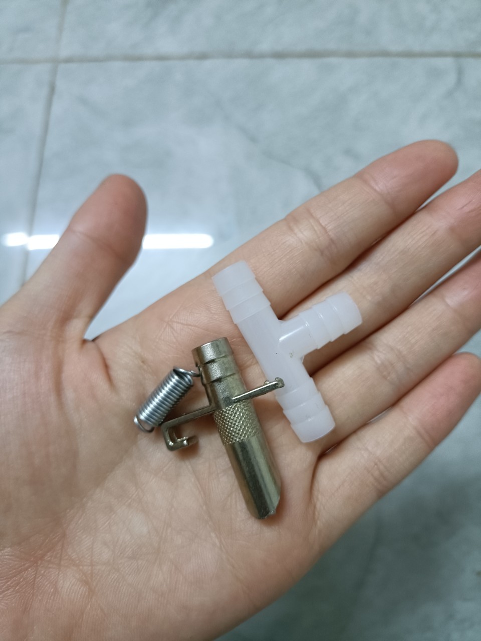 Combo 10 van uống nước tự động cho sóc và thỏ
