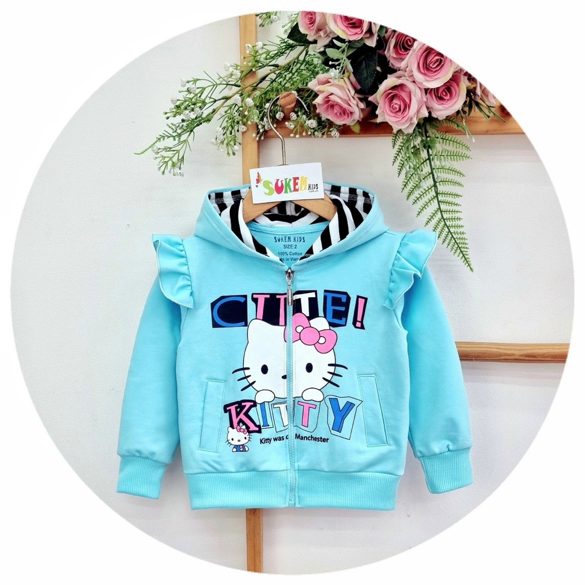 Áo khoác xanh mèo Hello Kitty