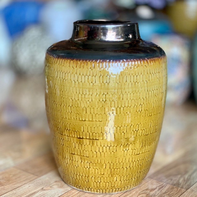 Bình hoa gốm sứ xuất dư