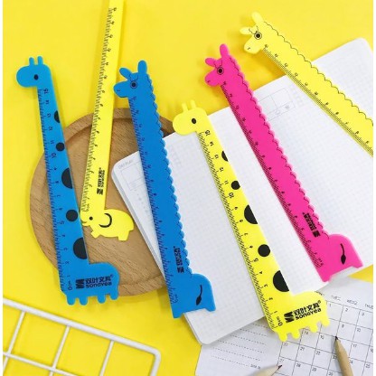 Thước Thước Kẻ Nhựa Hình Thú 15cm _Butmaydep