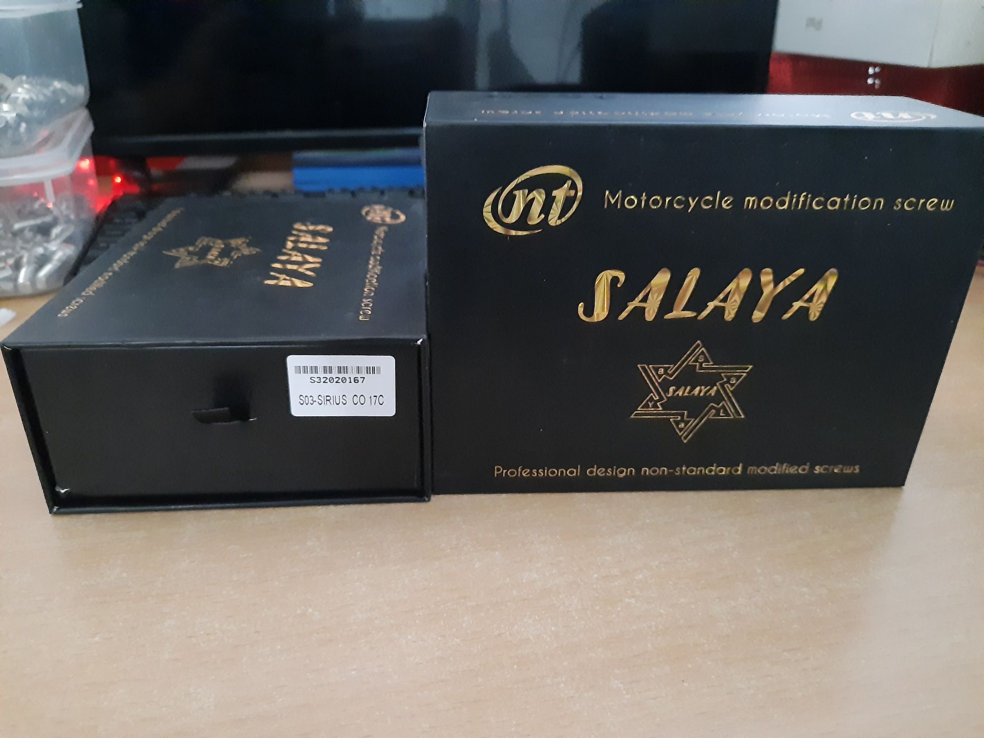 Ốc lốc máy sirius xc