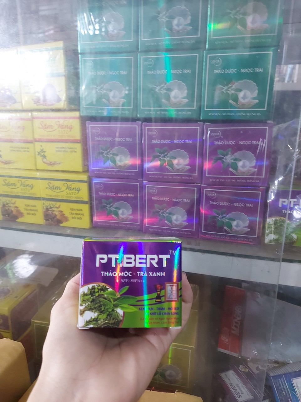 KEM THẢO MỘC TRÀ XANH PT.BERT HŨ 10G, 20G
