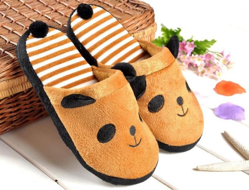 Dép đi trong nhà - Dép bông đi trong nhà hình Gấu Panda dễ thương siêu mịn giúp giữ ấm tuyệt đối cho đôi chân của bạn trong mùa đông lạnh giá giá rẻ