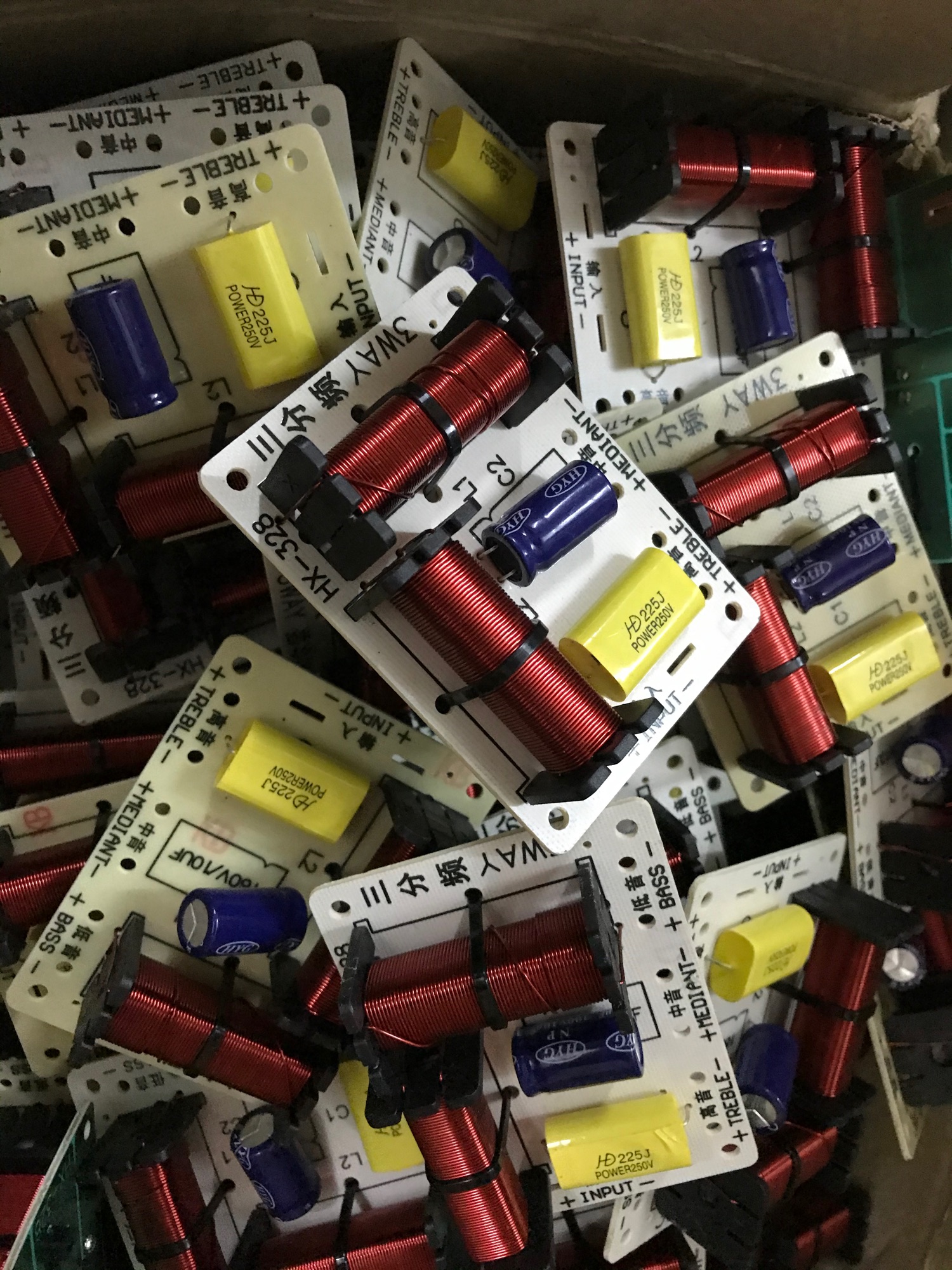 2 mạch phân tần 3 đường tiếng HX 328