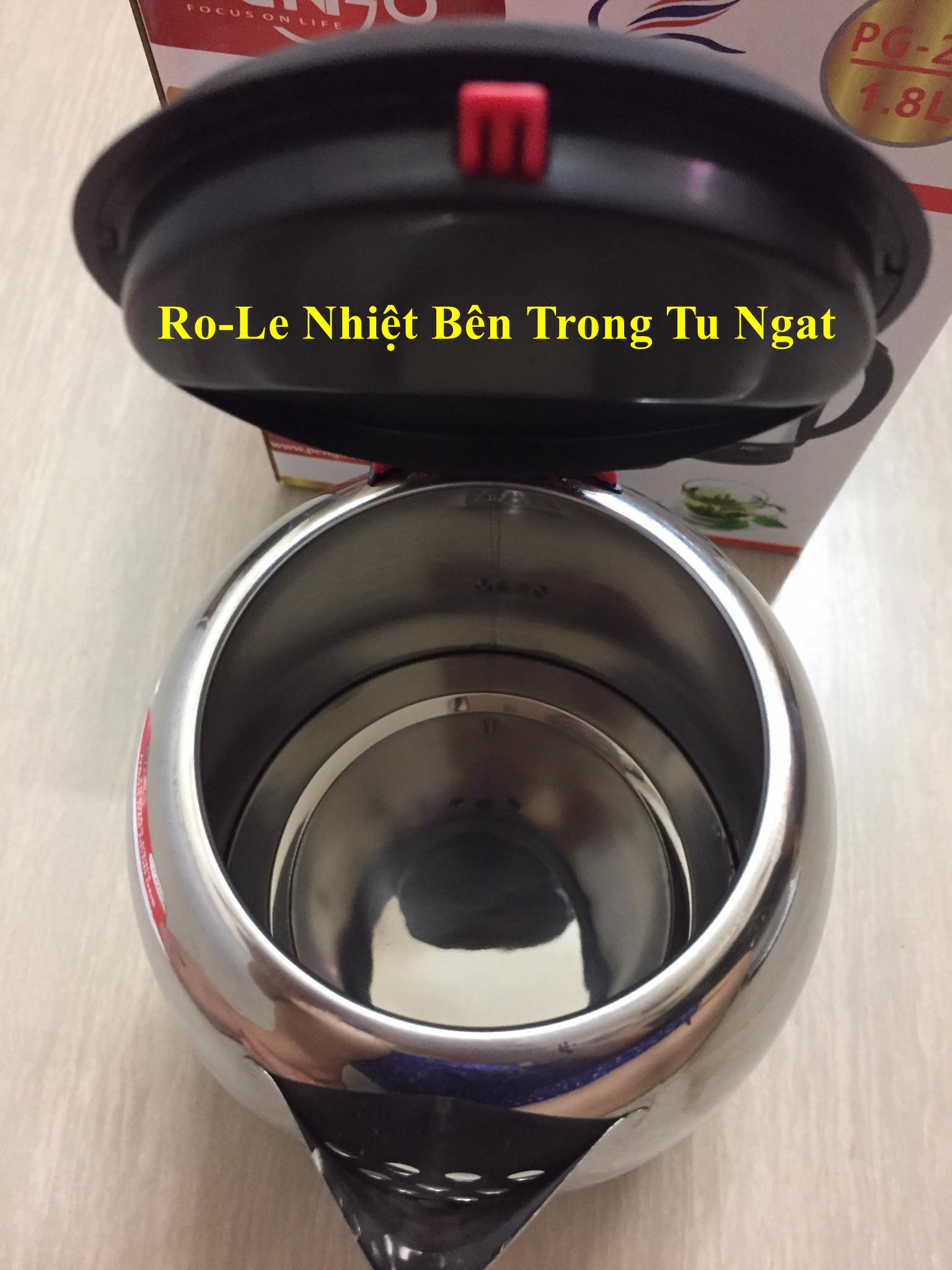 [HCM]ẤM ĐUN SIÊU TỐC  INOX  TỰ ĐỘNG  1.8 LÍT PENGO PG-218