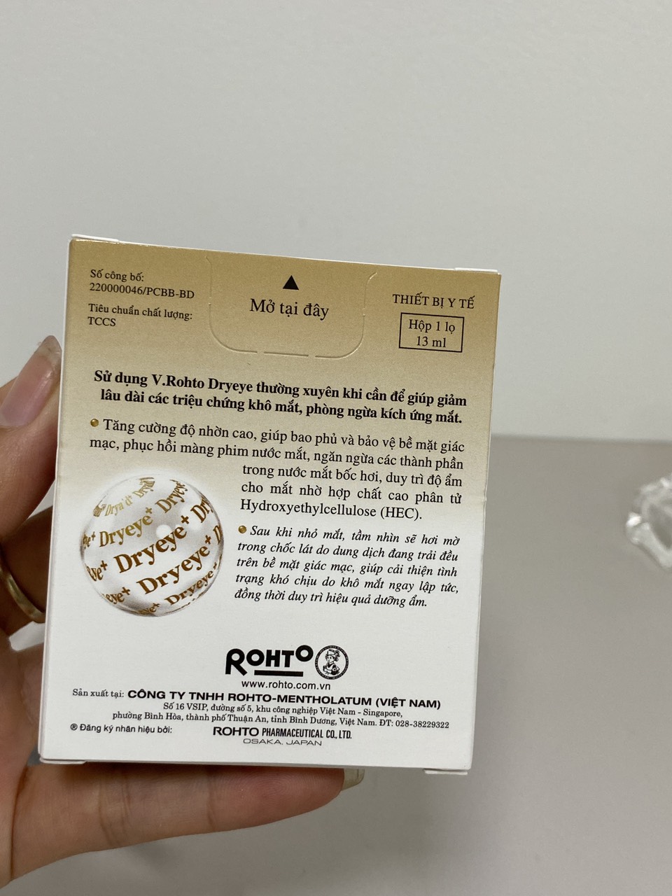 Dung dịch nhỏ mắt V.Rohto Dryeye