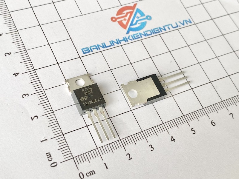[Combo 10 chiếc] BT136-600E, BT136 TO-220 TRIAC 4A/600V