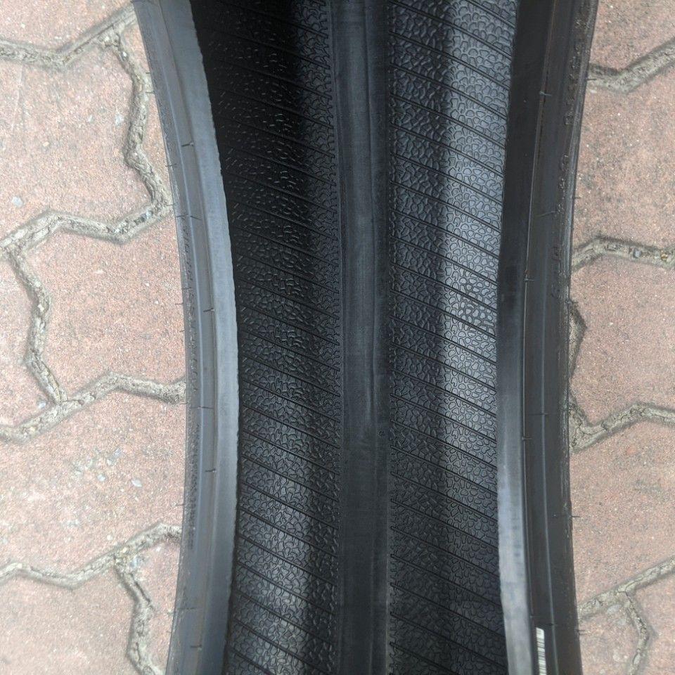 Lốp 215/65R16 98V Maxxis HP-M3