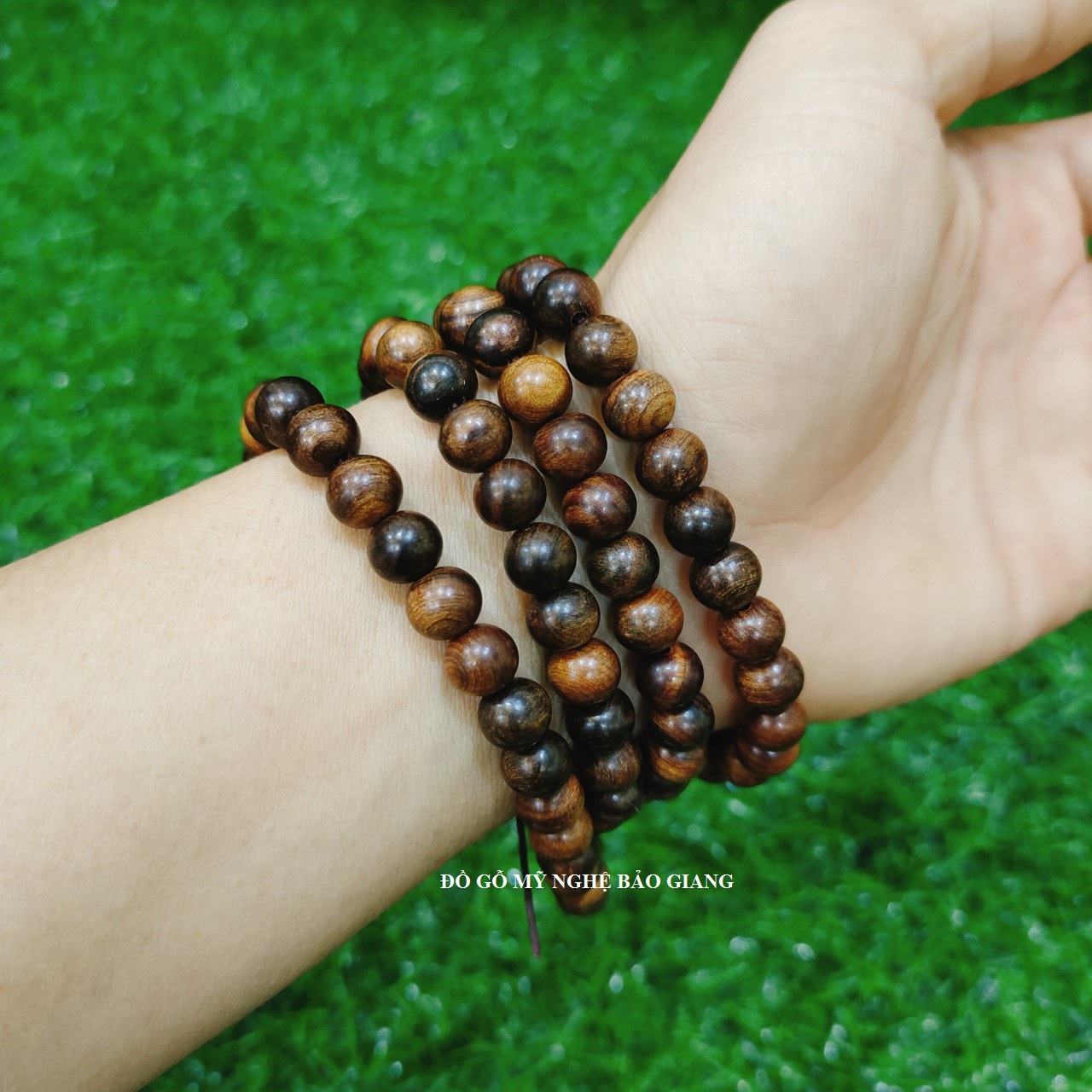 Vòng tay gỗ bách xanh 108 hạt size 8ly
