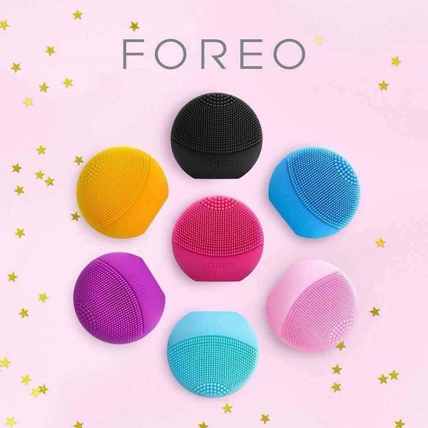 Máy rửa mặt Foreo Luna Mini . Máy rửa mặt massage da mặt hiệu quả tẩy tế bào chết đánh bay bụi bẩn