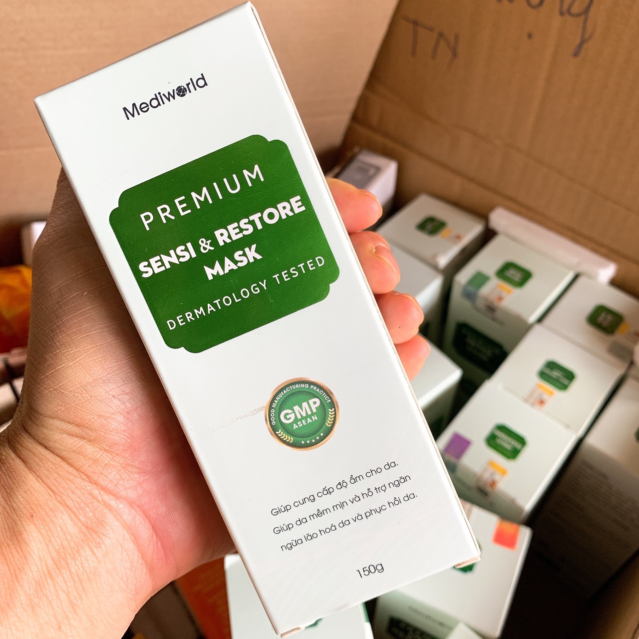 Mặt nạ Thải độc bio PREMIUM DETOX MASK MEDIWORLD