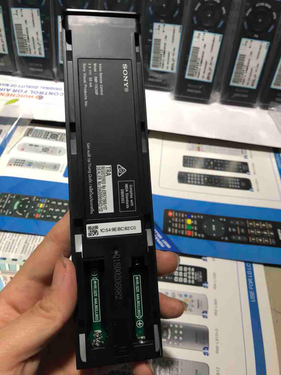 Điều khiển tivi Sony