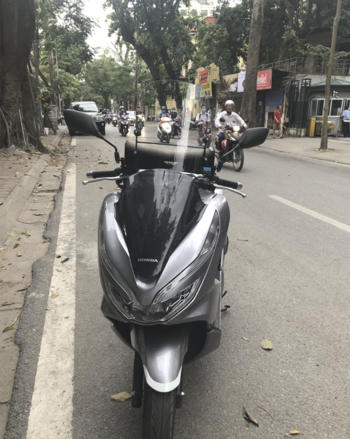 Kính chắn gió xe máy Honda PCX