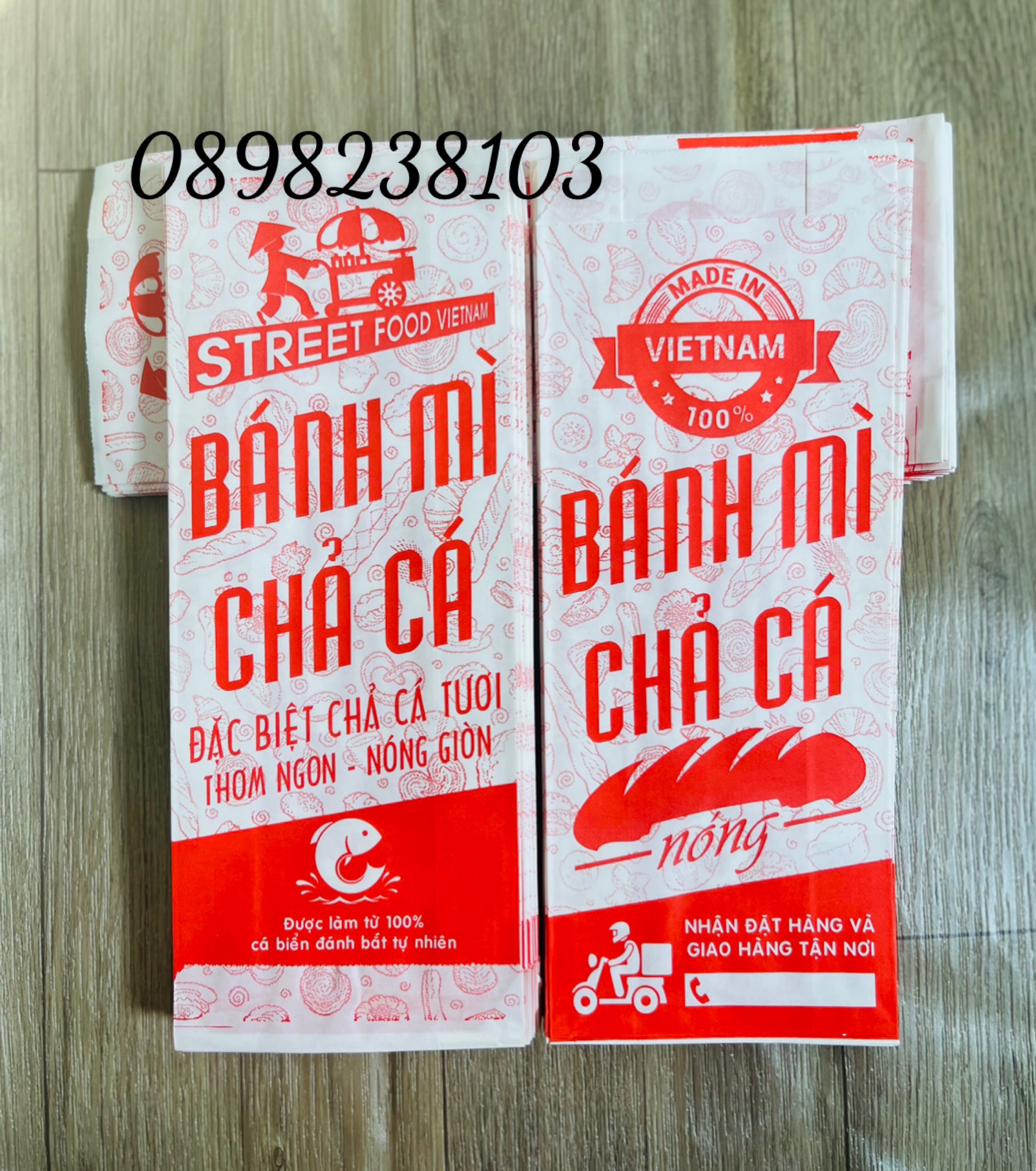 Túi bánh mì chả cá thấm dầu