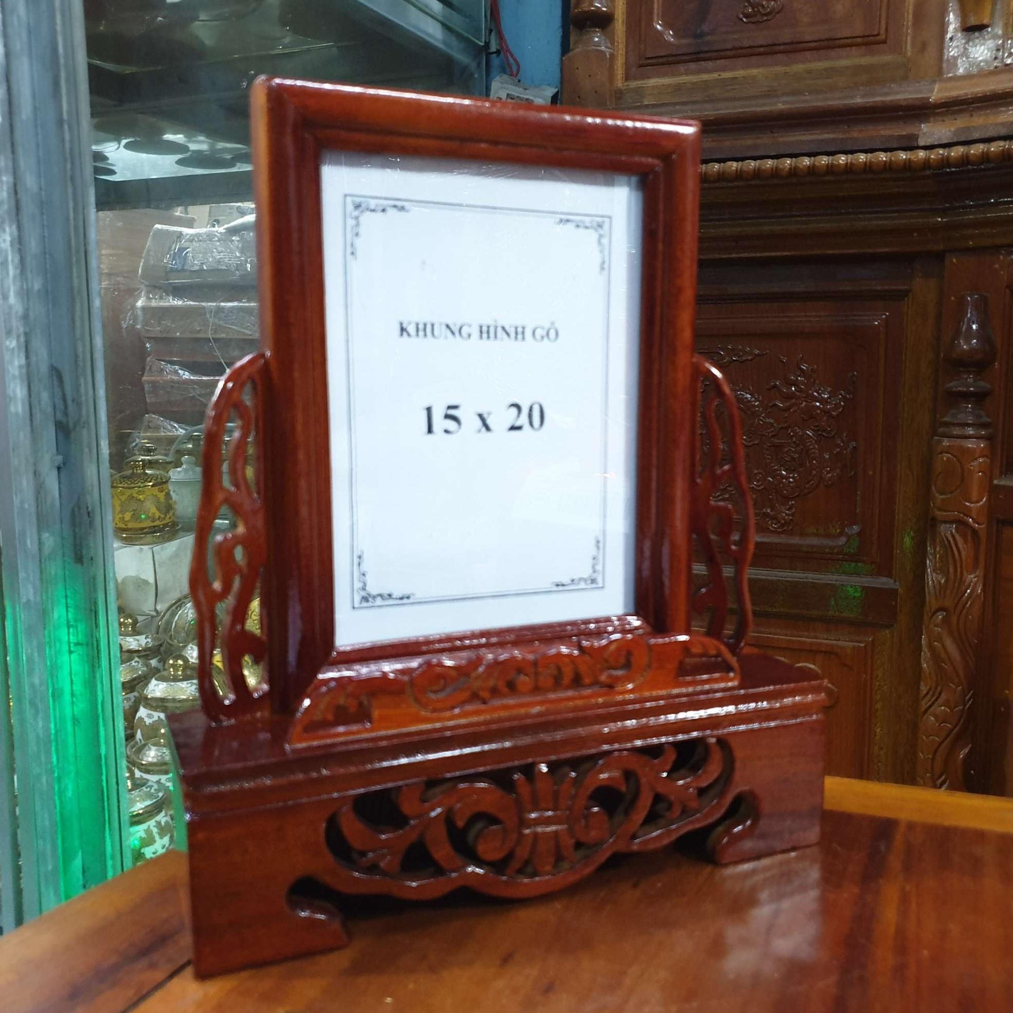 Khung hình thờ gỗ xà cừ 15×20