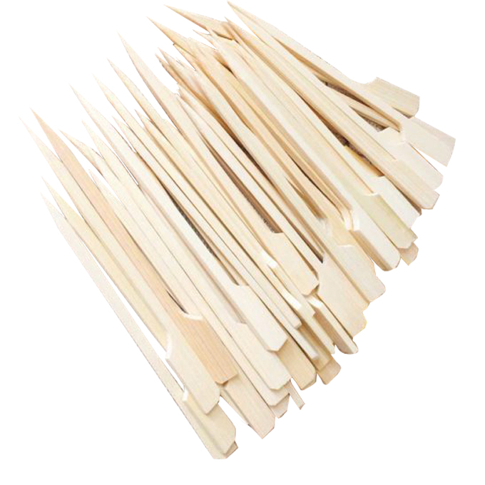 Cây Xiên Tre 12cm 50 Cái dùng để xiên đồ nướng hoặc xiên bánh, thạch, trái cây.